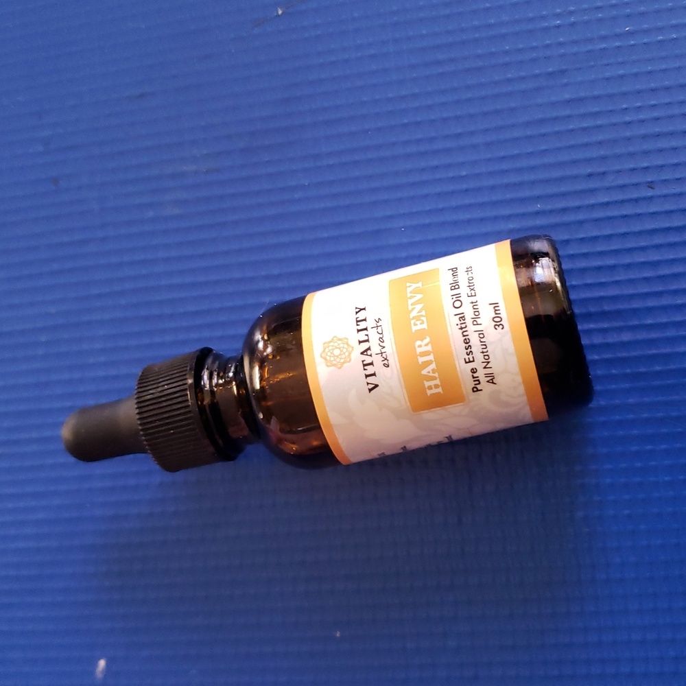 Vitality Hair Envy Serum.